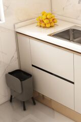 Çöp Kovası 15 Litre Ayaklı Fonksiyonel Kapaklı Banyo Ve Mutfak